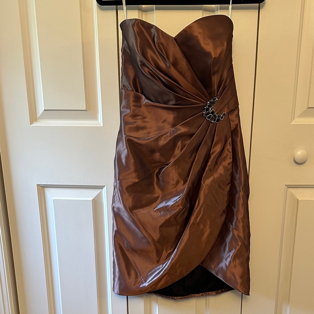 Elegant Strapless Brown Dress